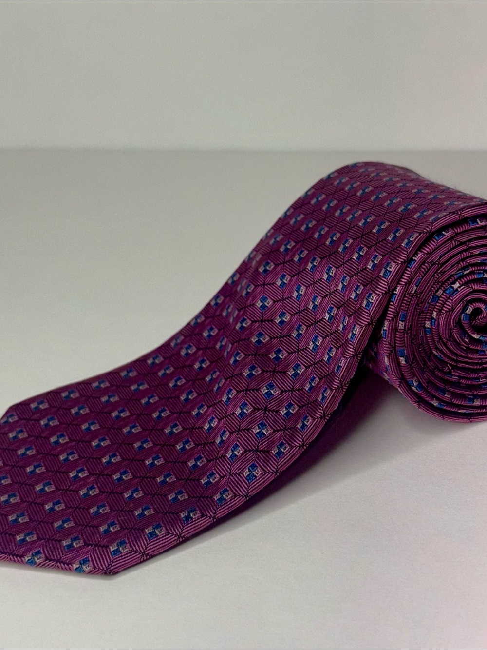 Brooks Brothers 346 Pure Silk Tie Pink Blue Geometric Made in USA
